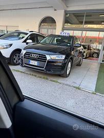 Audi Q3 2.0 TDI 150 CV quattro S tronic Sport