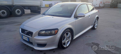 Volvo c30 r design