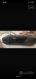 Radio-musicassetta vintage Akai