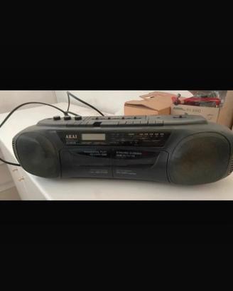 Radio-musicassetta vintage Akai