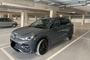 Nuova  Tiguan R-line plus 1.5 eTSI ACT 150CV