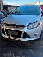 FORD FOCUS 2014 sw  paraurti porte  TEL.3792255666