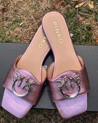 Sandali pinko