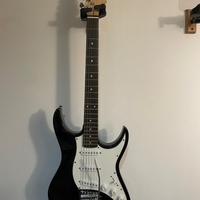 Chitarra elettrica aria stg series