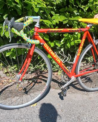 Bici da corsa vintage Olympia rossa