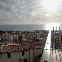 Monolocali su tre livelli ristrutturati