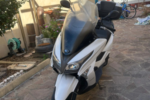 Scooter X Town 300 del 2016