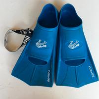 Pinne nuoto nabajii