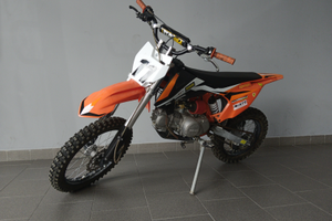 YX125 pit bike