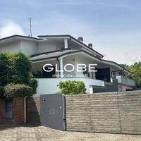 FIANO (TO) Villa unifamiliare di pregio