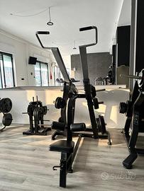 LEVERAGE LAT MACHINE