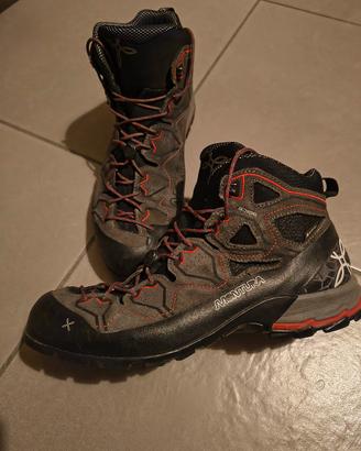 Montura scarponcini goretex 45,5