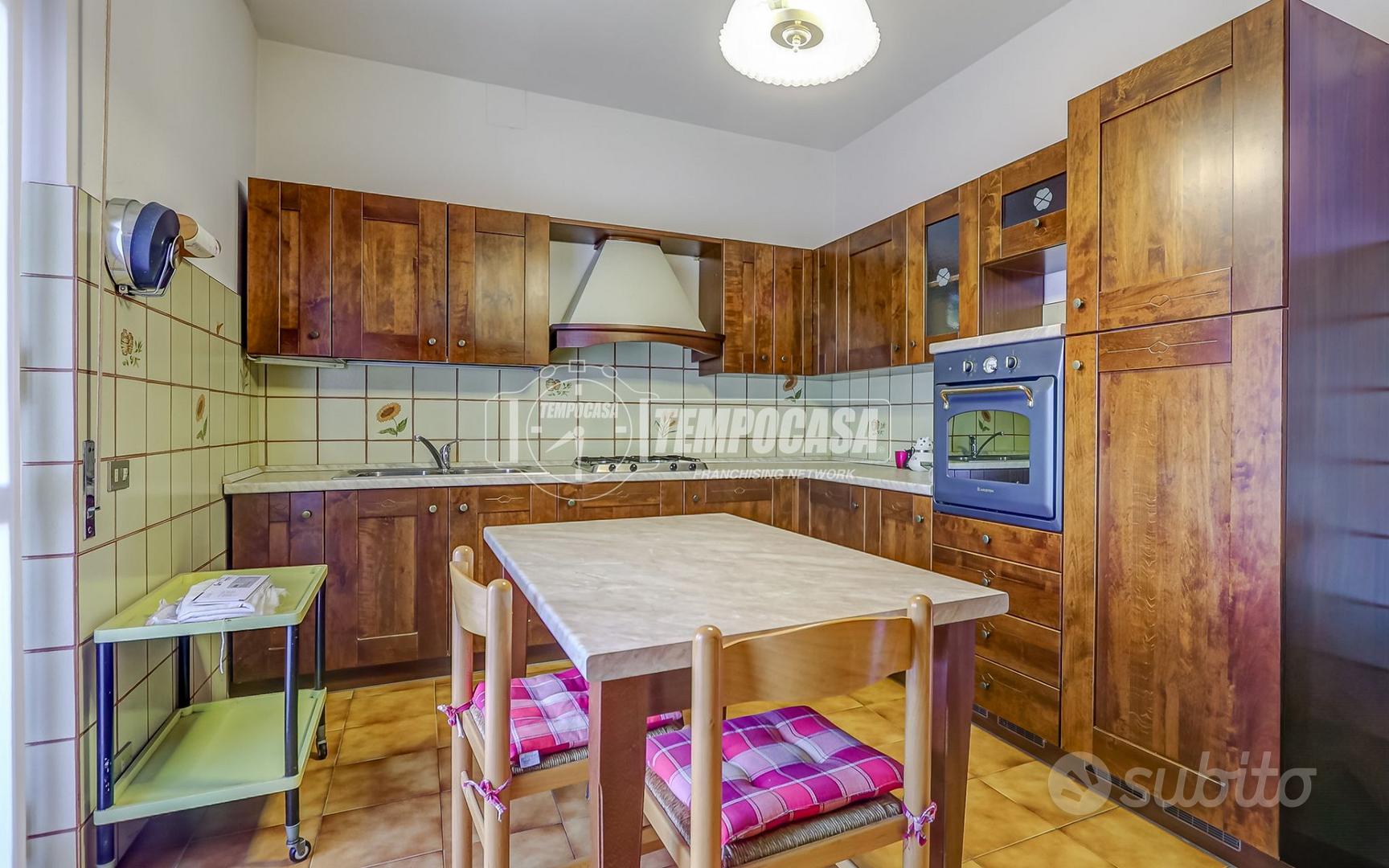 Apartment in Castano Primo, Milano - Altro