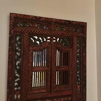 Specchiera con ante antica e dipinta