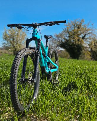 YT Jeffsy Primus 27.5