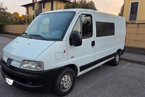 Furgone Peugeot Boxer Gancio Traino 2.2 HDI 