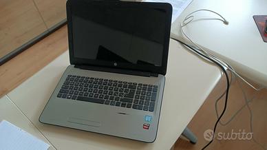 Notebook HP funzionante (senza Hard Disk)