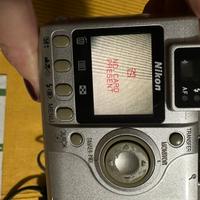 Nikon coolpix 885