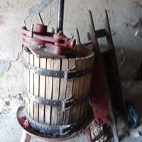 torchio da 60 con pistatrice capa raspoli