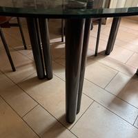Tavolo in vetro