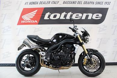 TRIUMPH SPEED TRIPLE 1050 APPENA TAGLIANDATA