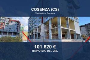 Immobile in asta di 1043 m² a Cosenza