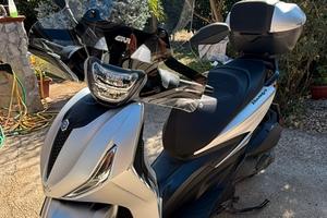 Beverly 300 HPE