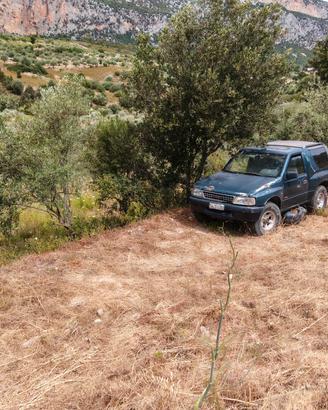 Opel Frontera 