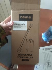 *Nuovissimo. Scopino WC con spugnette