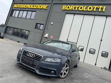 AUDI A4 AVANT B8 per ricambi usati CJC