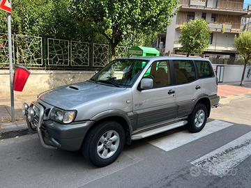 Nissan Terrano 5 Porte Terrano 5p 2.7 tdi Annivers