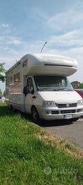 Camper Mansardato 7 posti