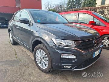 Volkswagen T-Roc 1.5 -150cv- Business in PROMO!