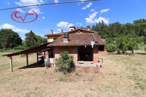 Rustico / Casale di 360 m² con più di 5 locali a M
