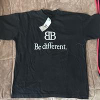 T shirt balenciaga