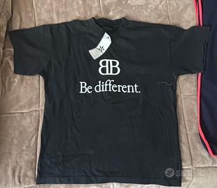 T shirt balenciaga