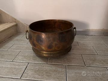 vaso o portavaso in rame