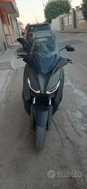xmax 300 nuovo