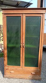 armadio a vetri  vintage 