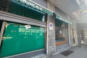 NEGOZIO A MONCALIERI