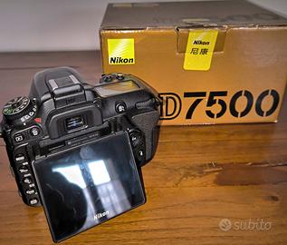 Nikon D7500 fotocamera digitale APS-C 24Mp