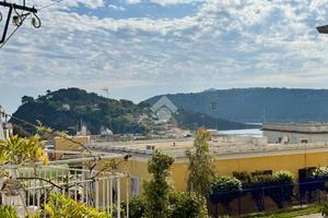 3 LOCALI A PROCIDA