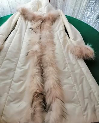 Cappotto lungo bianco tg. 42/44 con cappuccio