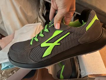 Scarpe U POWER nuove