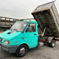 Iveco Daily 35. 8