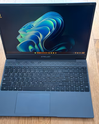 Notebook Teclast 15.6” 8GB Windows 11