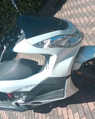 scooter honda PCX125