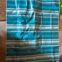 Tovaglia per tavolo con buco per ombrellone