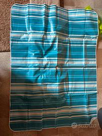 Tovaglia per tavolo con buco per ombrellone