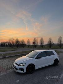 Volkswagen golf GTI 7.5